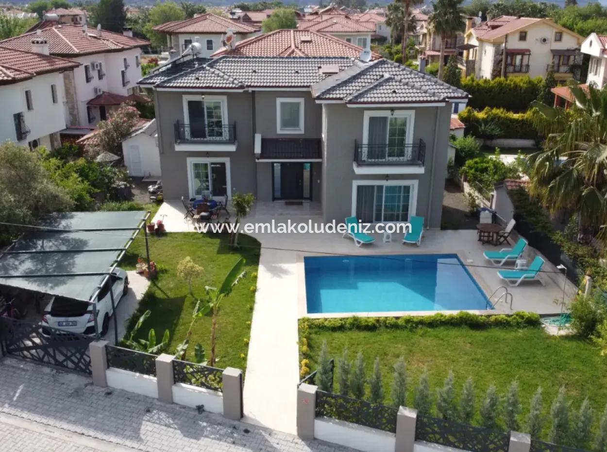 Villa Zum Verkauf In 514M2 Grundstück In Dalyan Gülpinar