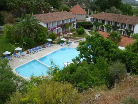 5000M2 In Dalyan-Köycegiz, Dalyan, Dalyan Immobilien-Hotel Zum Verkauf Mit 30 Zimmern, Auf Einem Grundstück