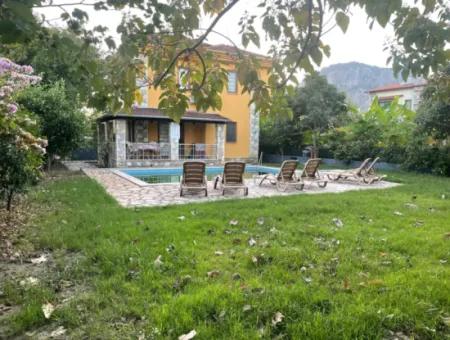 Dalyan Gülpinar 500M2 Grundstück In Ecke Zum Verkauf 3 1 Villen