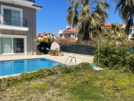 Villa Zum Verkauf In 514M2 Grundstück In Dalyan Gülpinar