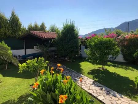 4 1 Villa Zu Verkaufen In 1015M2 Grundstück In Dalyan