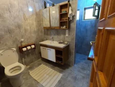 2 1 House For Sale In 1100M2 Plot In Çandır Village