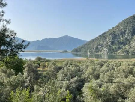 6,821M2 Village House For Sale With Views Of Çandir Lake