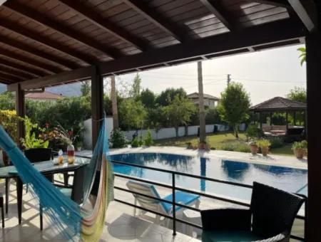 Villa For Sale In Okçular On 1007M2 Plot