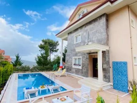 Fethiye Ovacık'ta 4+1 Satılık Villa